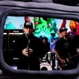 GOOD CHARLOTTE