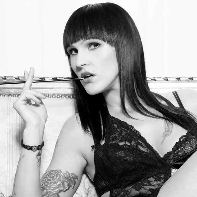 AGNIESZKA CHYLIŃSKA