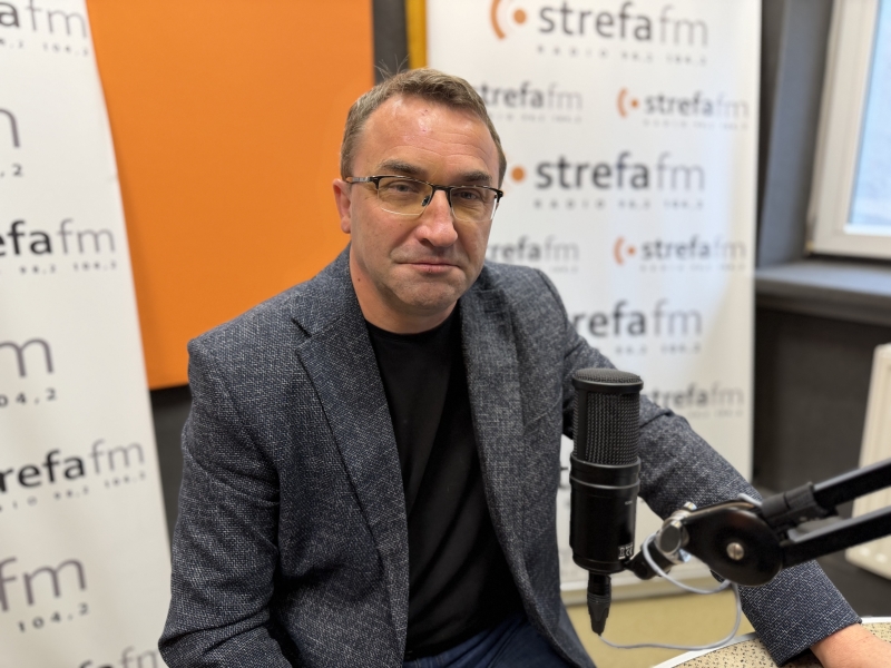 Konrad Chęciński, wicedyrektor I LO, pisarz