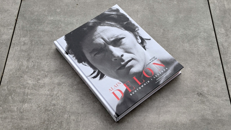 Denitza Bantcheva, Liliana Rosca - Alain Delon. Buntownik i legenda